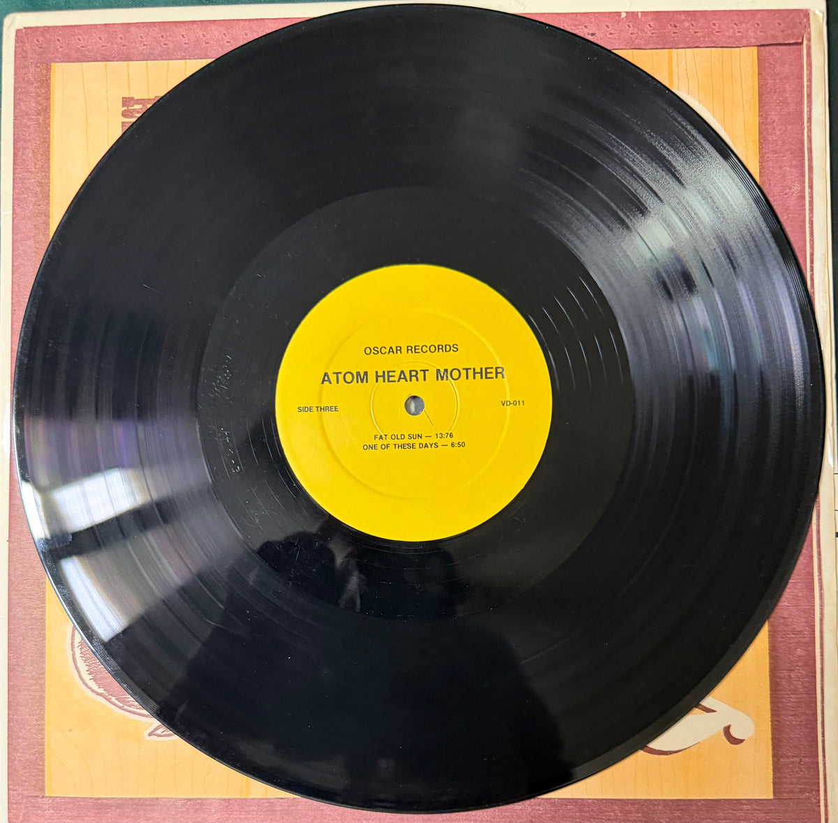 Pink Floyd - Atom Heart Mother Goes On The Road 1980's Boot Live 2LP