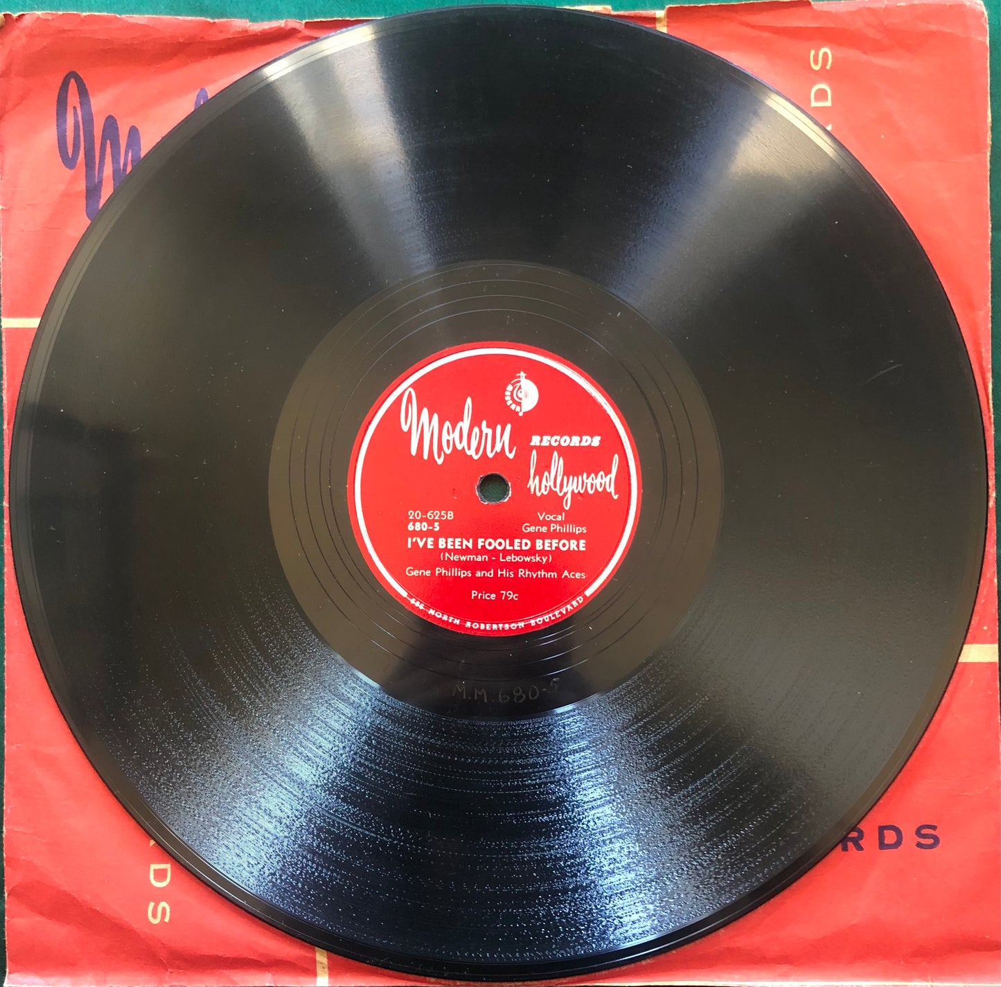 Gene Phillips - Honey Chile / I've Been Fooled Before 78 Modern Records R&B